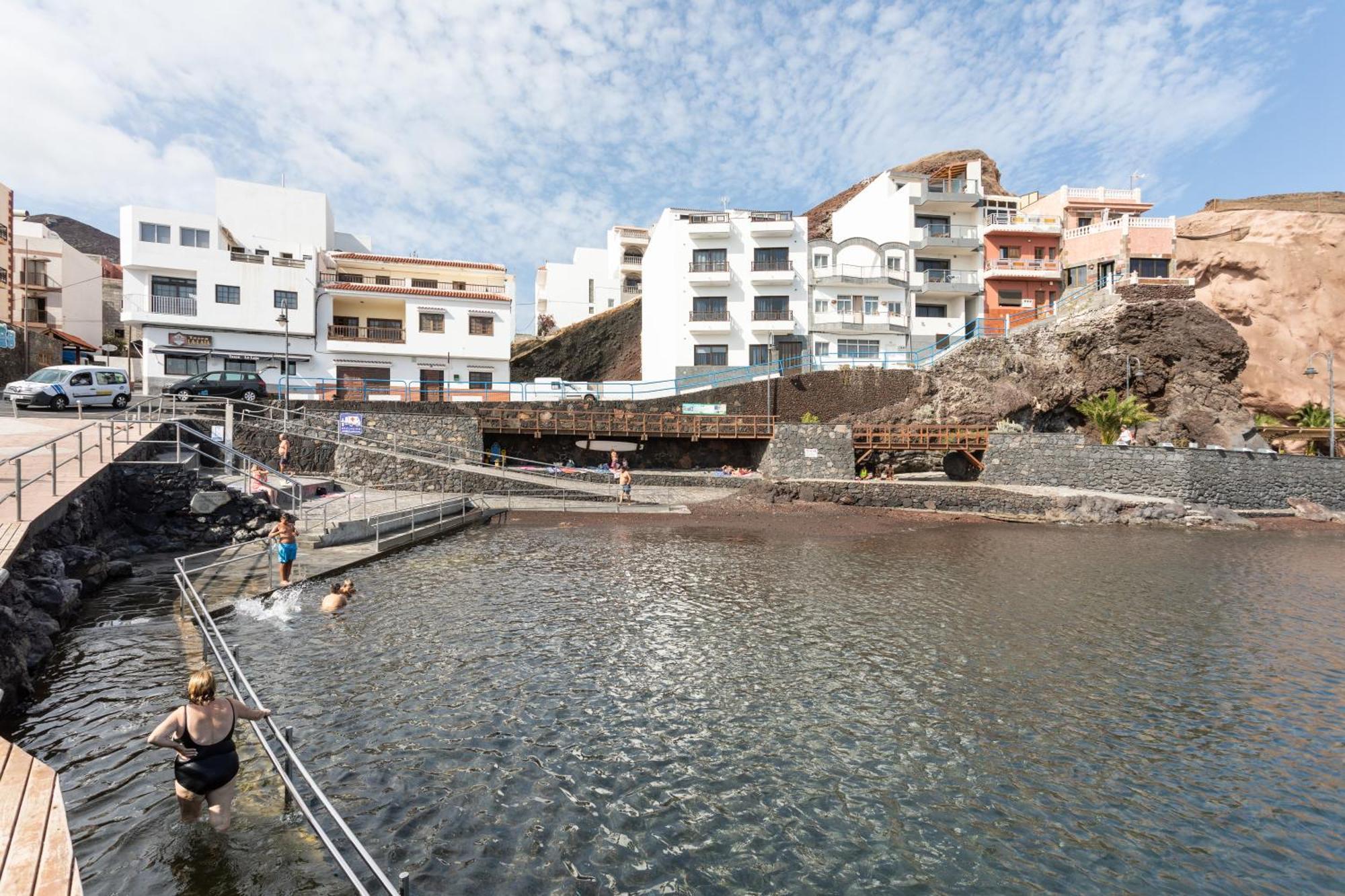 Charming Apartment & Diving ラ・レスティンガ エクステリア 写真