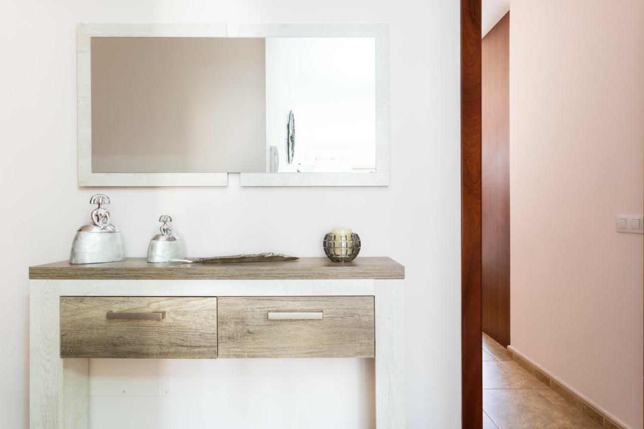 Charming Apartment & Diving ラ・レスティンガ エクステリア 写真